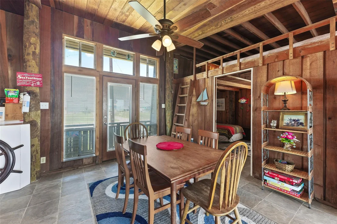 Photo of 4434 Bluewater Highway