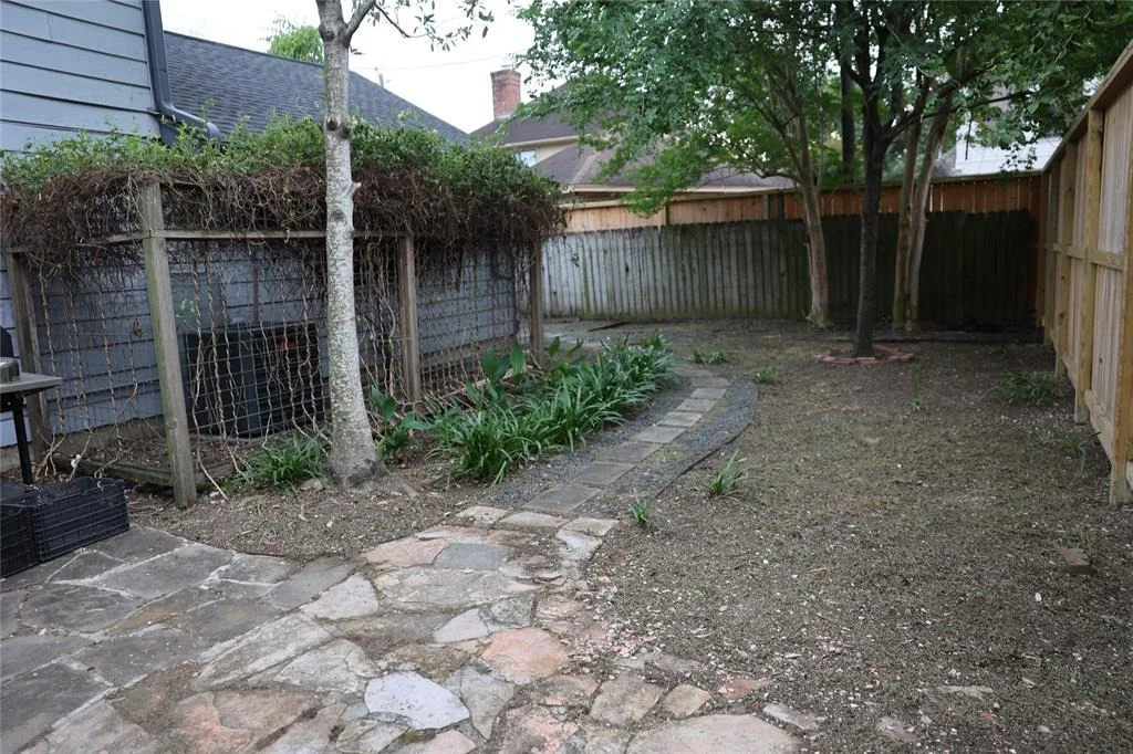 Photo of 1035 Wirt Road