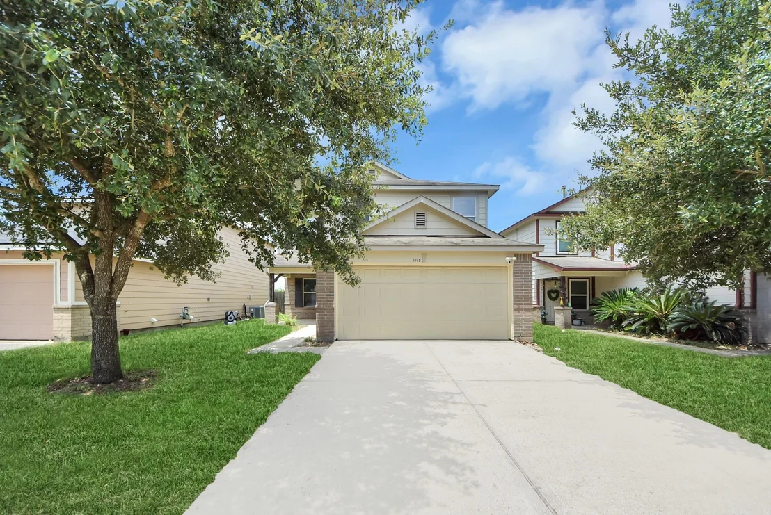 Photo of 1718 Adobe Stone Drive