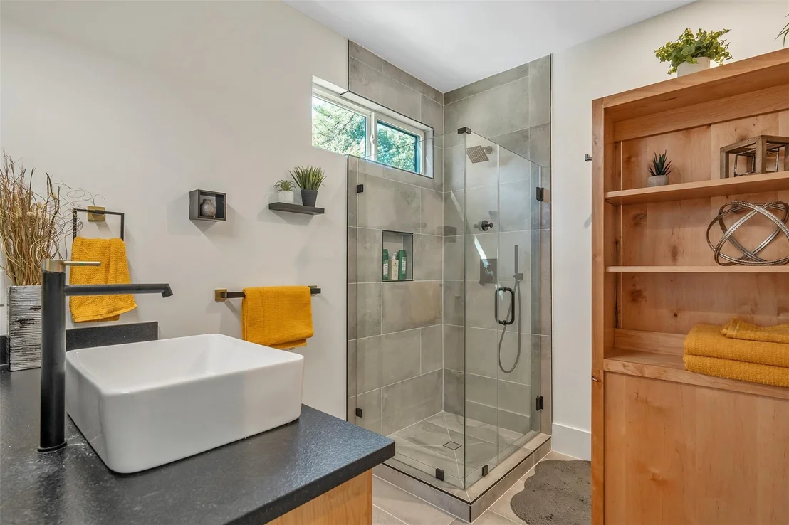 Photo of 3801 Vail Court