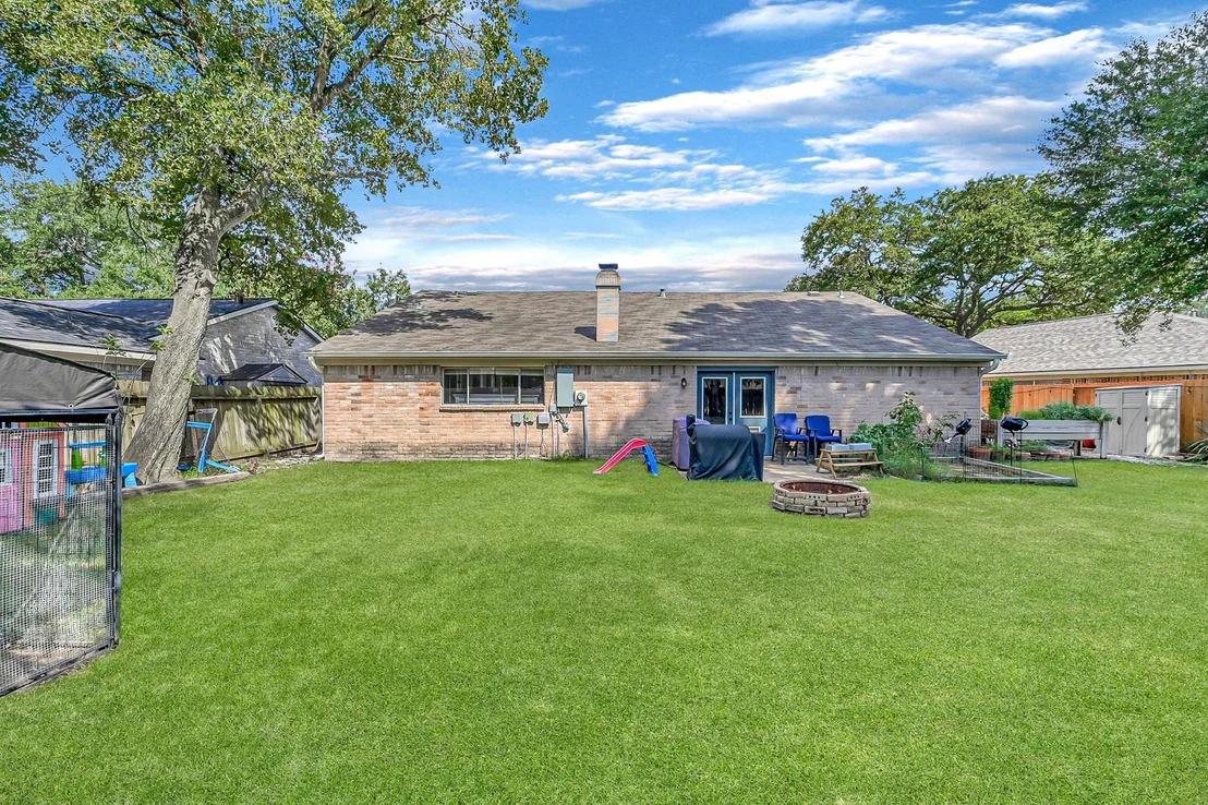 Photo of 22515 Market Square Lane