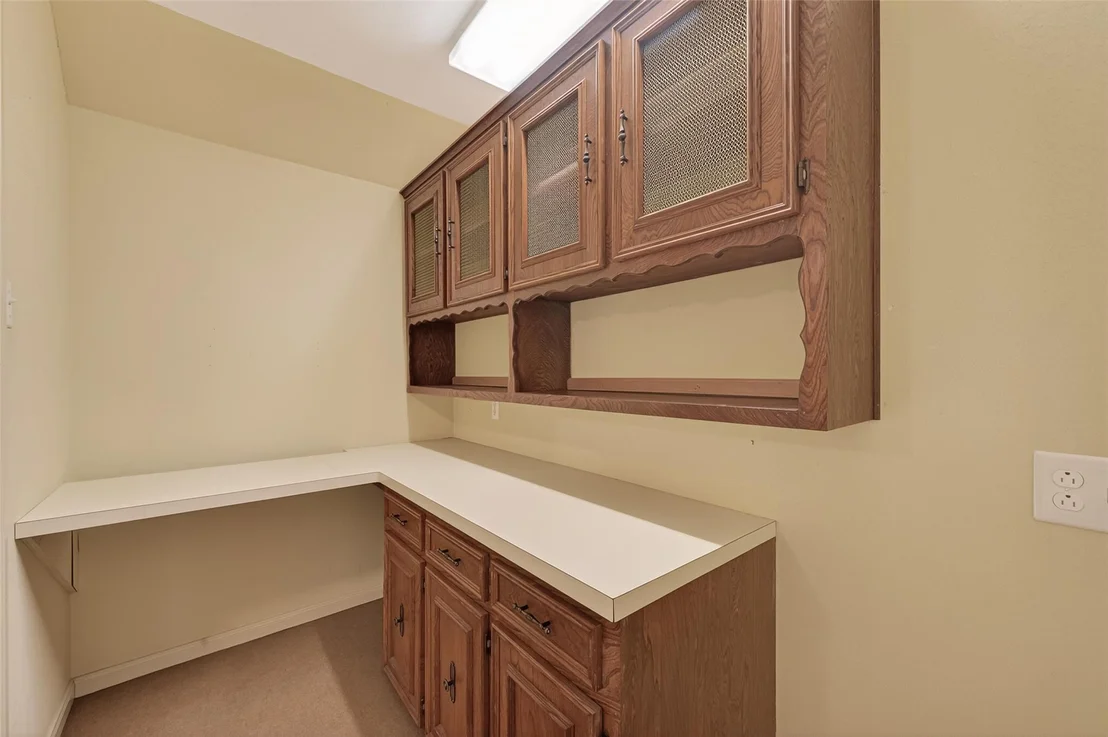 Photo of 6210 Claridge Drive