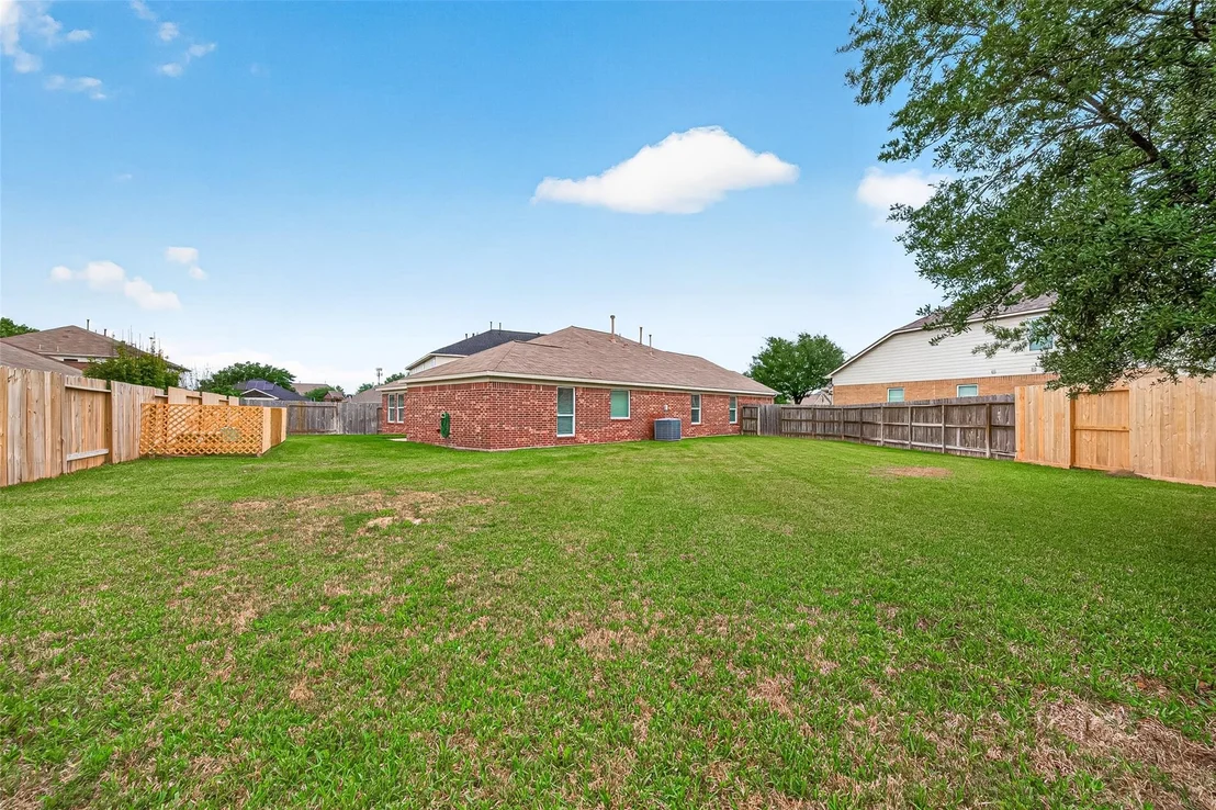 Photo of 19510 N Oblong Circle
