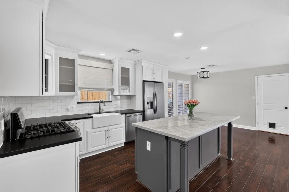 Photo of 14826 Beechmoor Drive