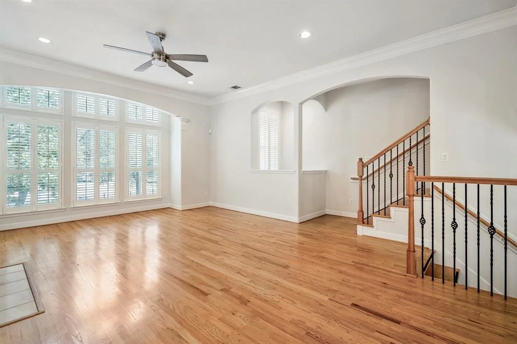 Photo of 709 Detering Street