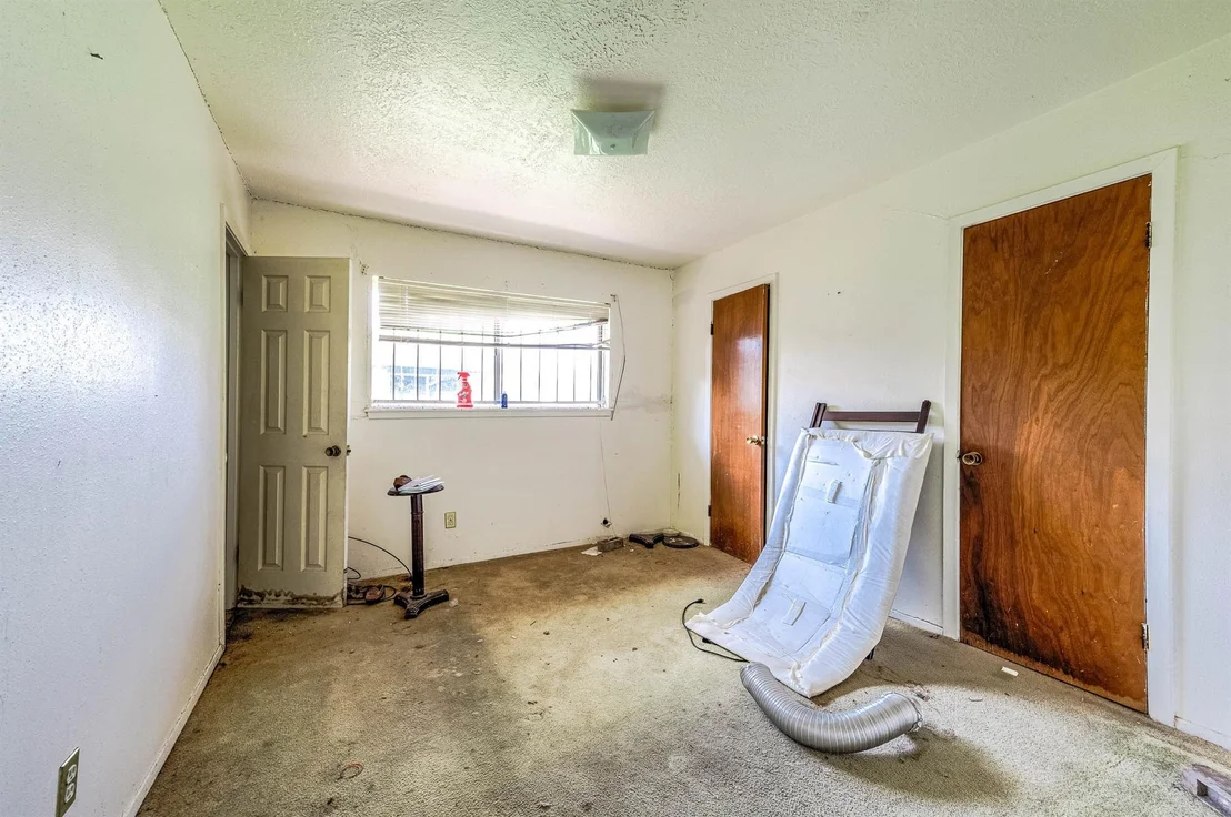 Photo of 5011 Brisbane Drive