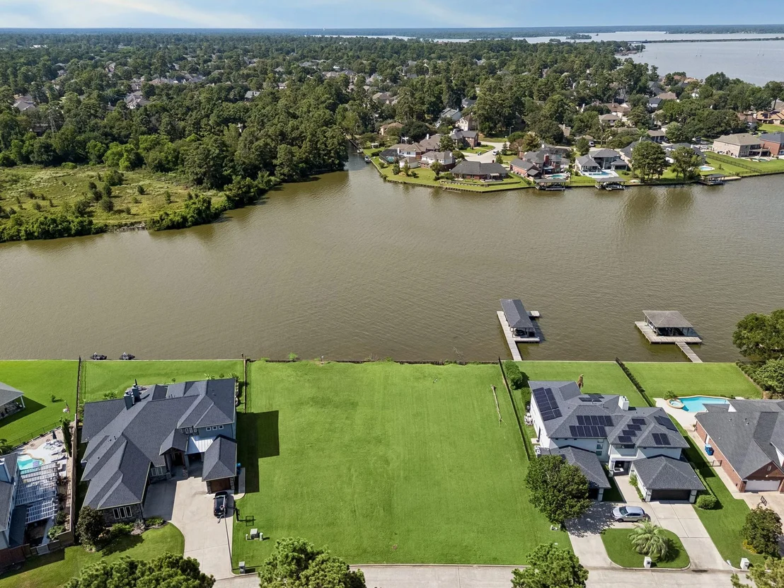 Photo of 18821 Aquatic Drive