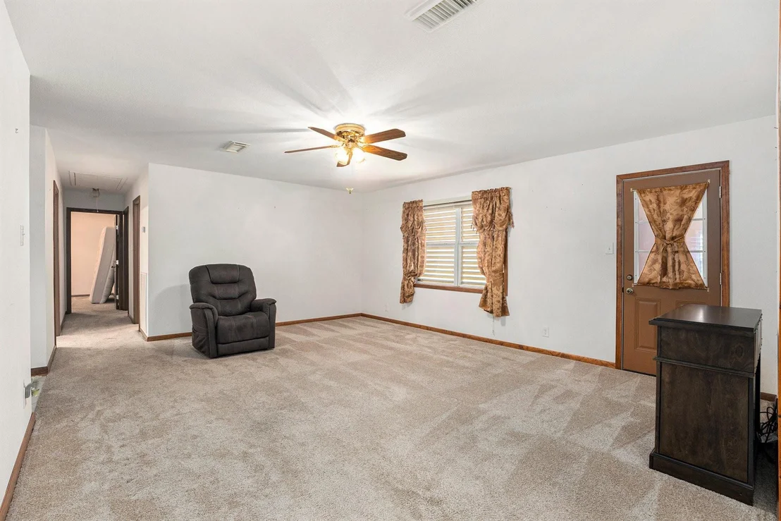 Photo of 5725 Highland Road