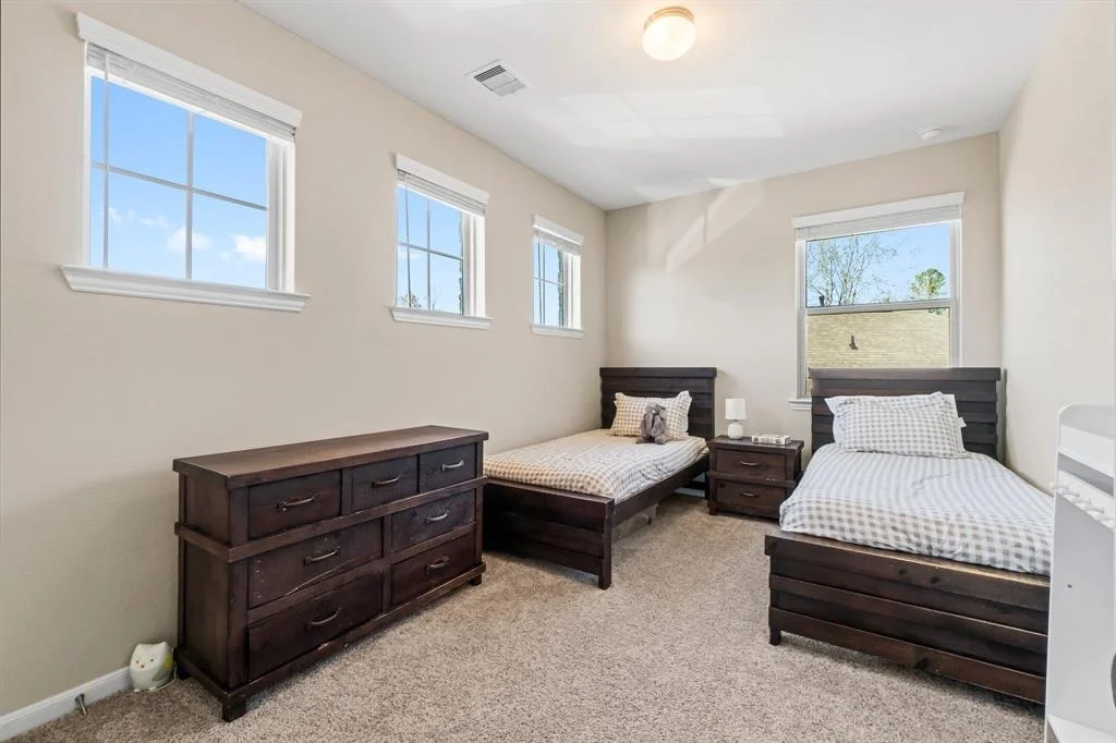 Photo of 103 Fox Trail Road