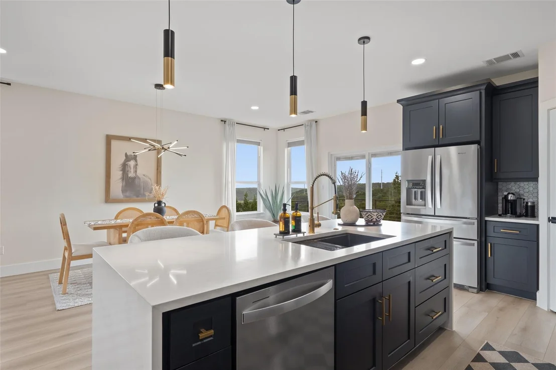 Photo of 8303 Tombstone Cove