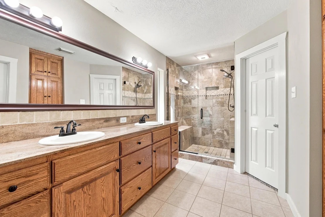 Photo of 457 Shady Creek Drive