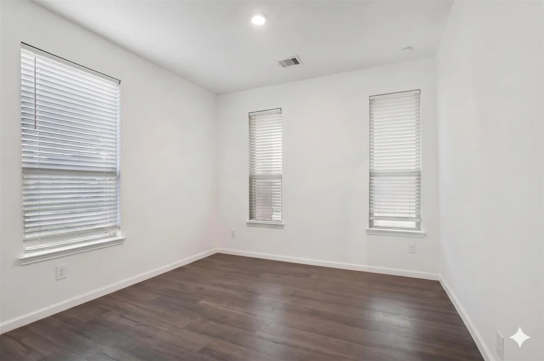 Photo of 25404 Devonshire Knoll Street
