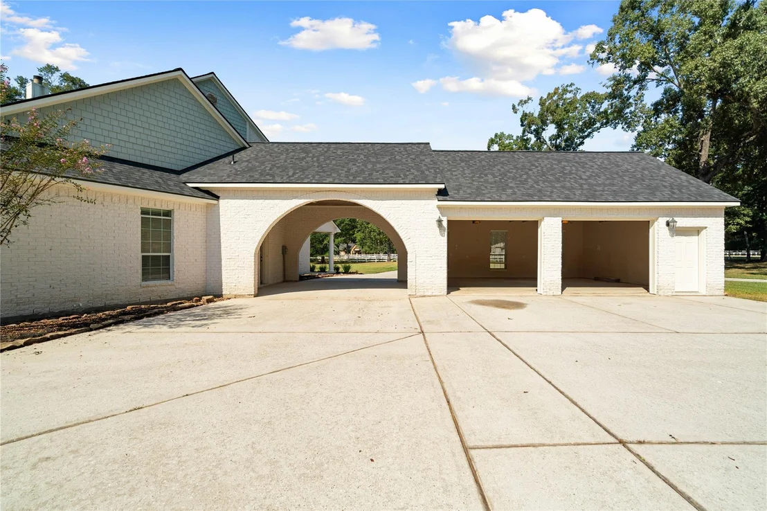 Photo of 28930 Reserve Bend Drive