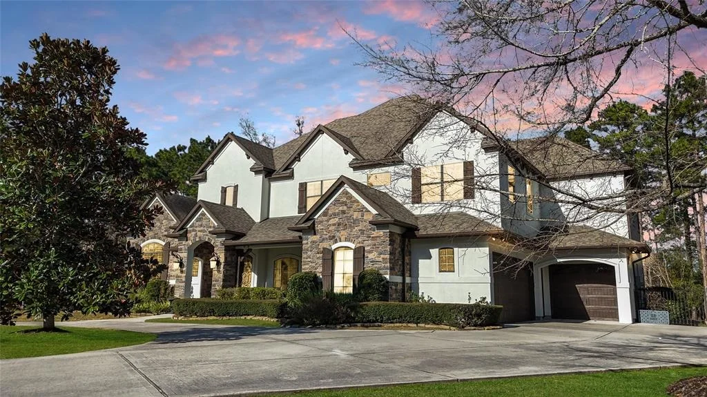 Photo of 4419 Chateau Creek Way