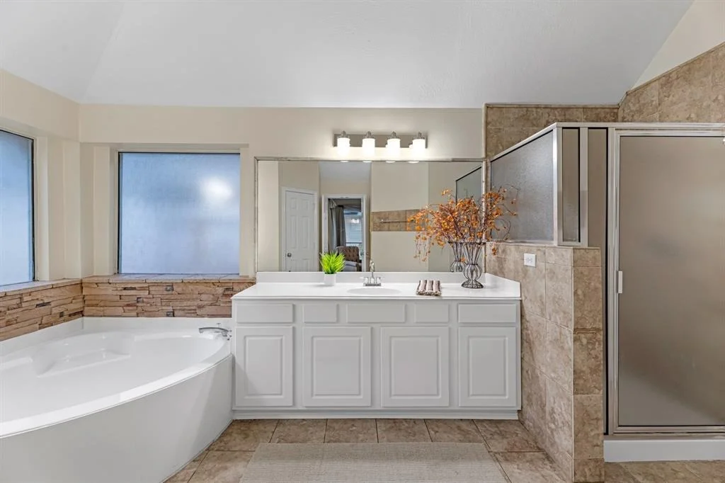 Photo of 15806 Spring Trail