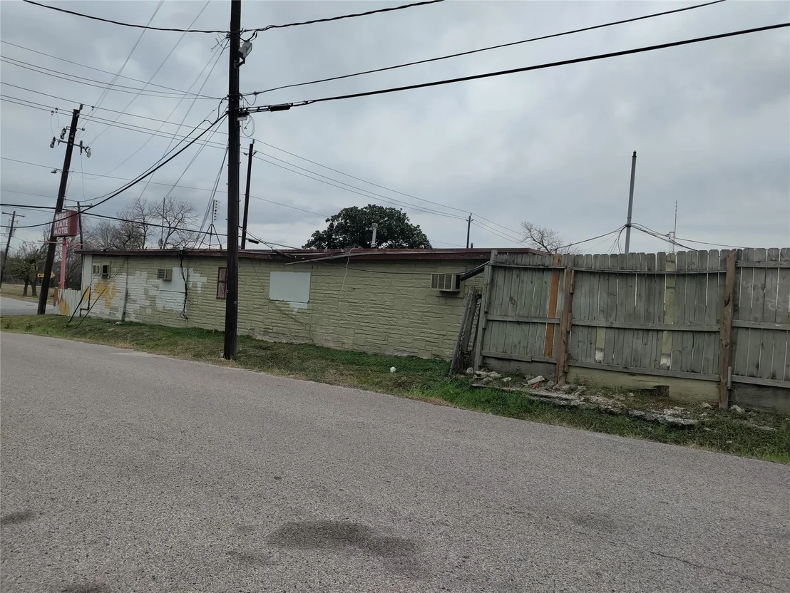 Photo of 5810 Old Spanish Trail