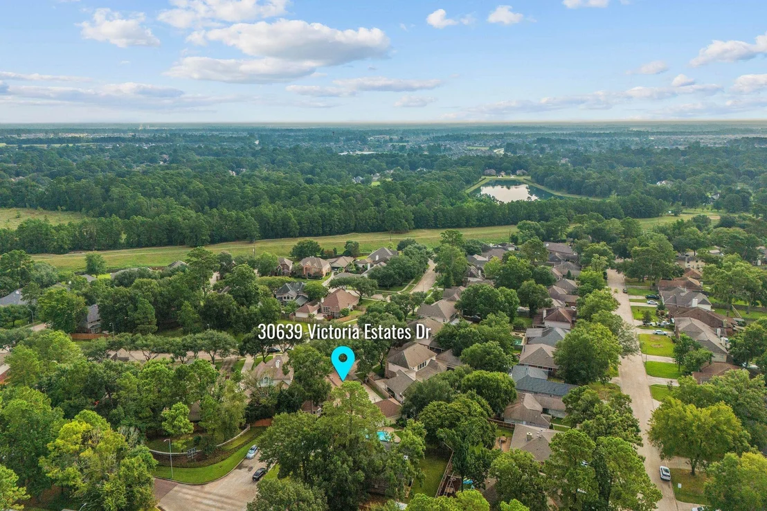 Photo of 30639 Victoria Estates Drive
