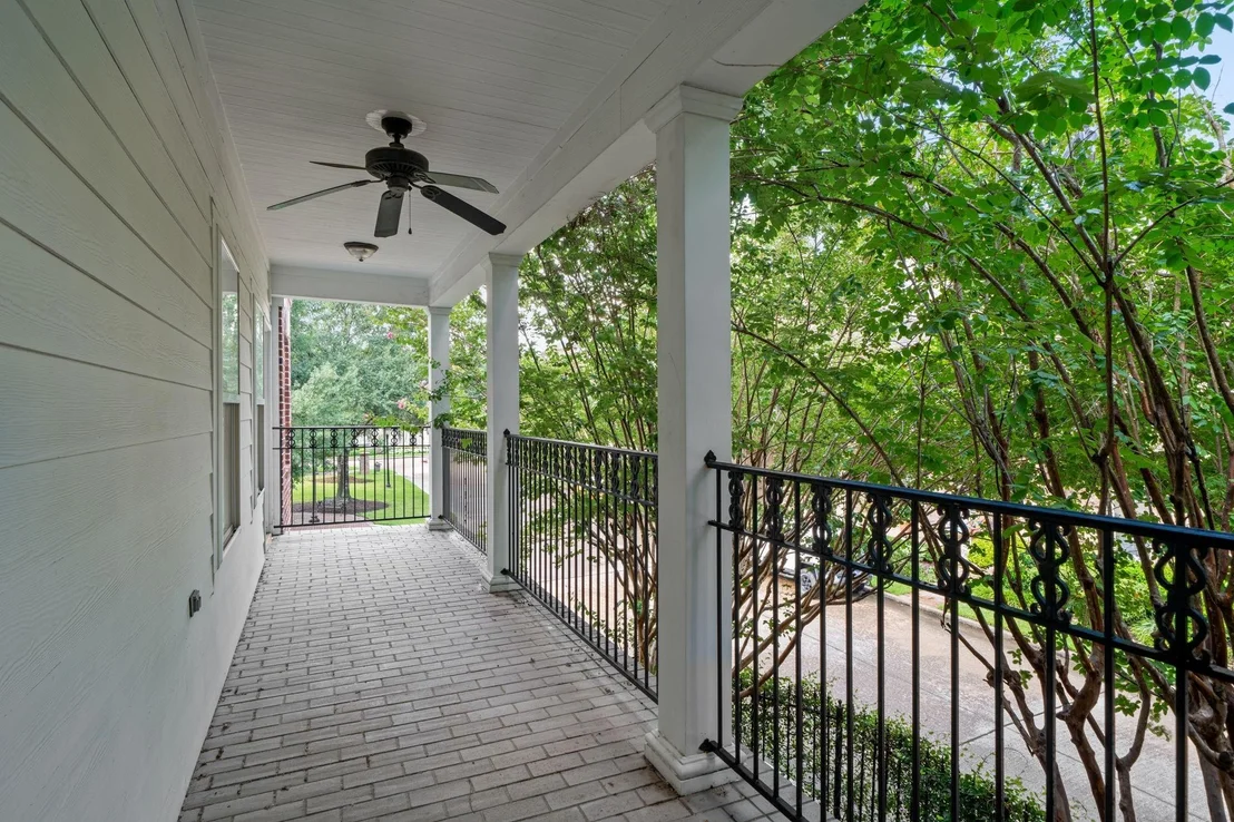 Photo of 3403 Crest Hill Lane