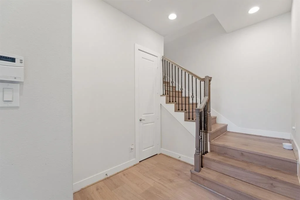 Photo of Unit A at 2616 Riverside Drive