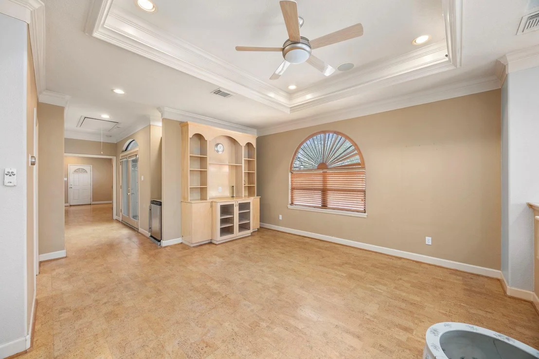 Photo of 4039 Browning Street