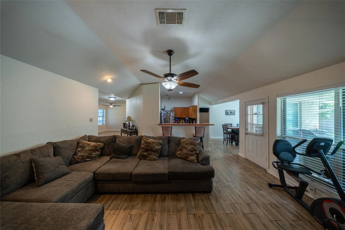 Photo of 6126 Nancet Drive