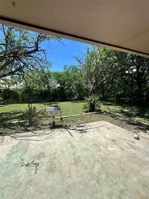 Photo of 1202 Grandon Drive