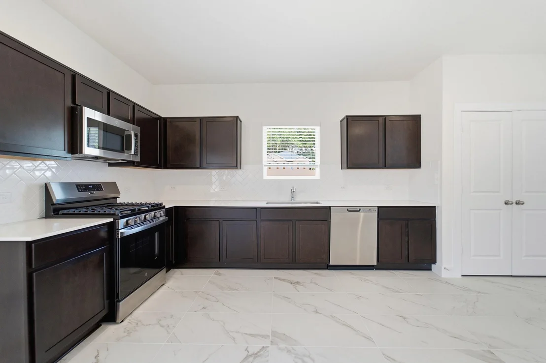 Photo of 10843 Piston Court