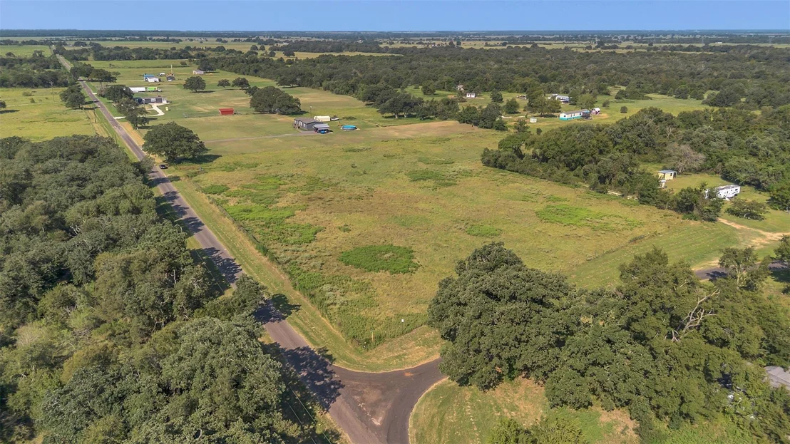 Photo of 8900 Old Highway