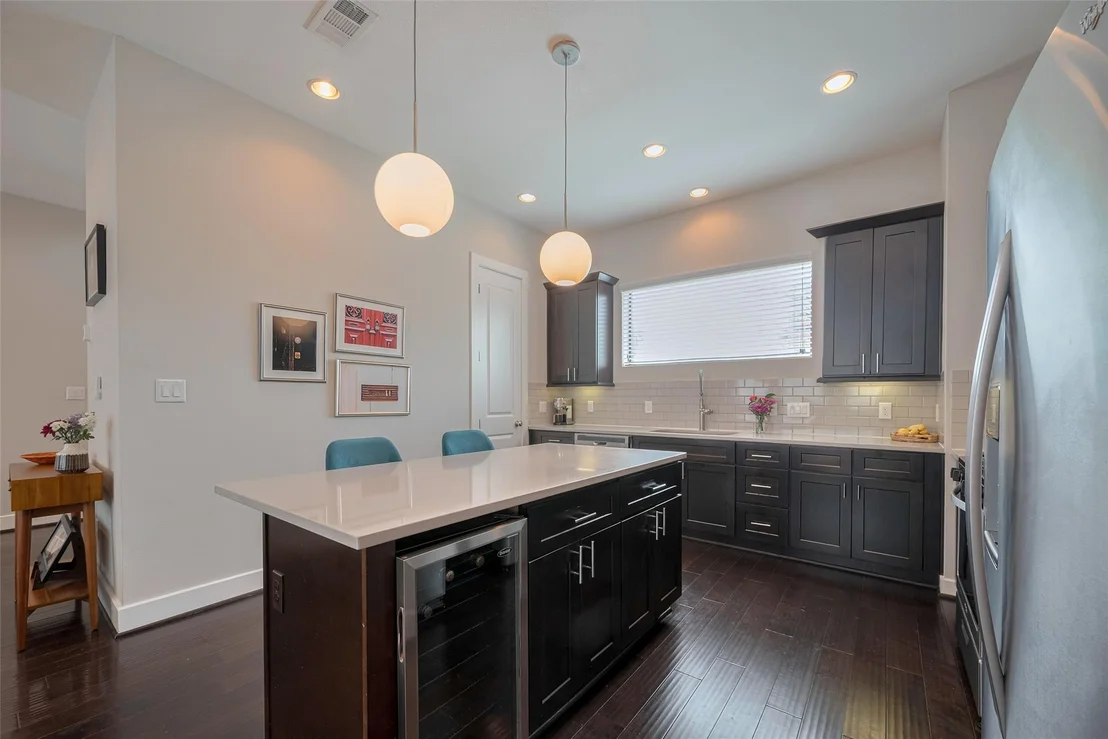 Photo of 953 Saint Augustine Street