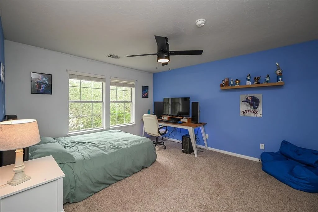 Photo of 1426 Roundleaf Court