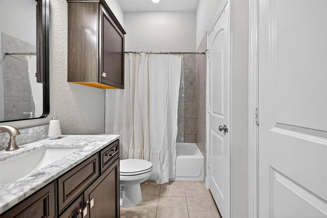 Photo of 28110 Long Mill Lane