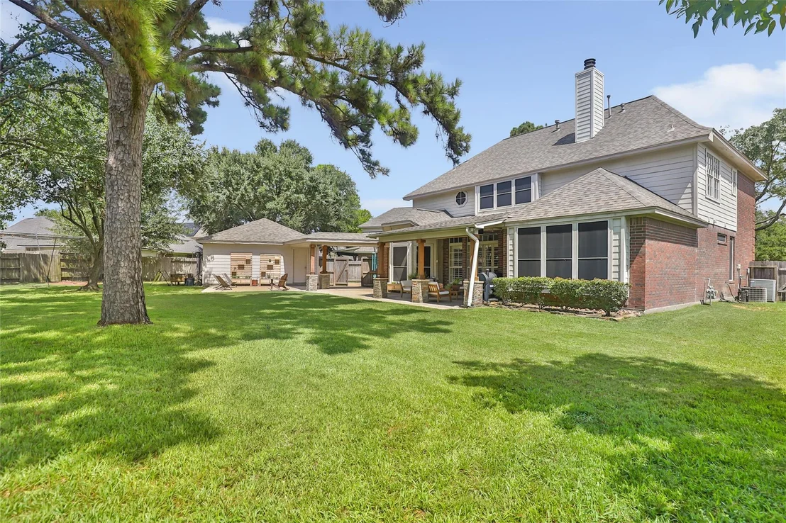 Photo of 15615 Wildwood Run
