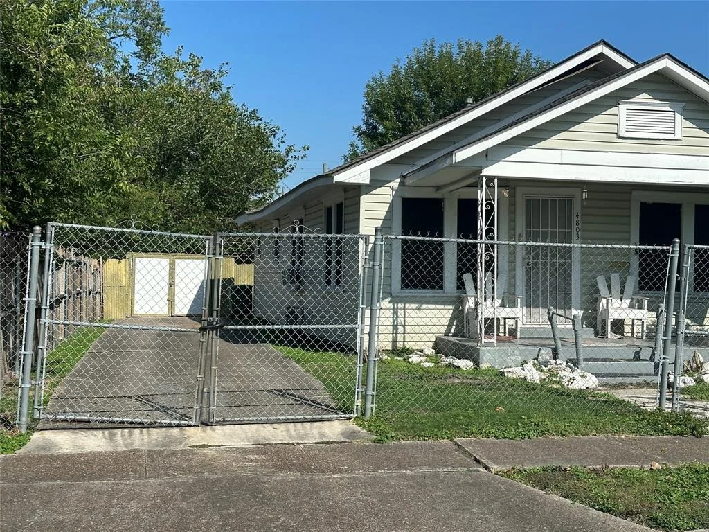 Photo of 4803 Farmer Street