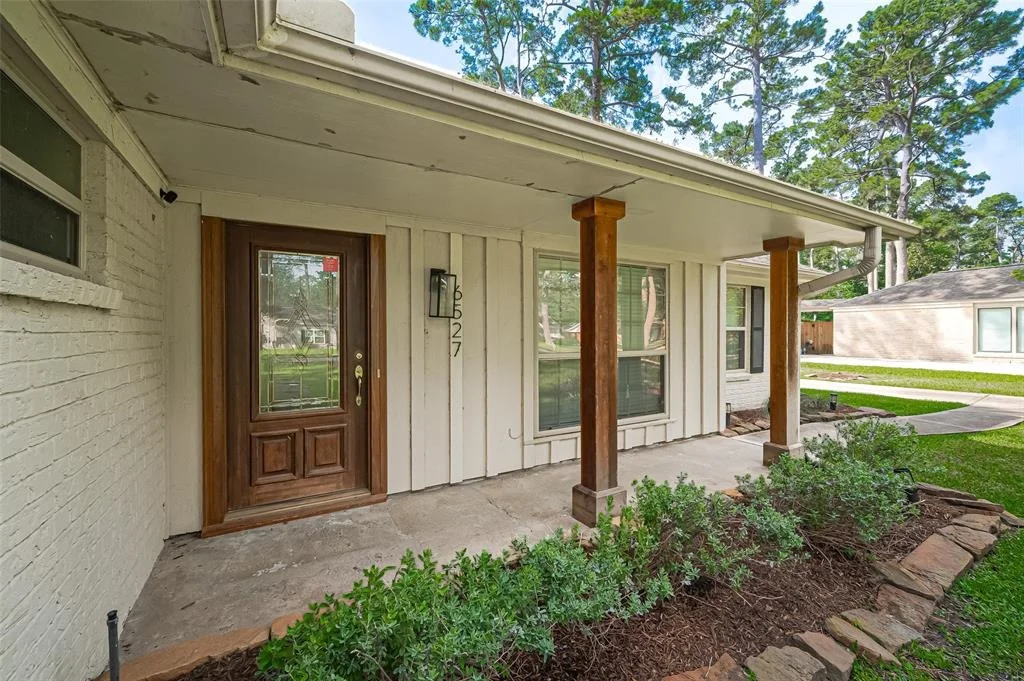 Photo of 6527 Walton Heath Drive