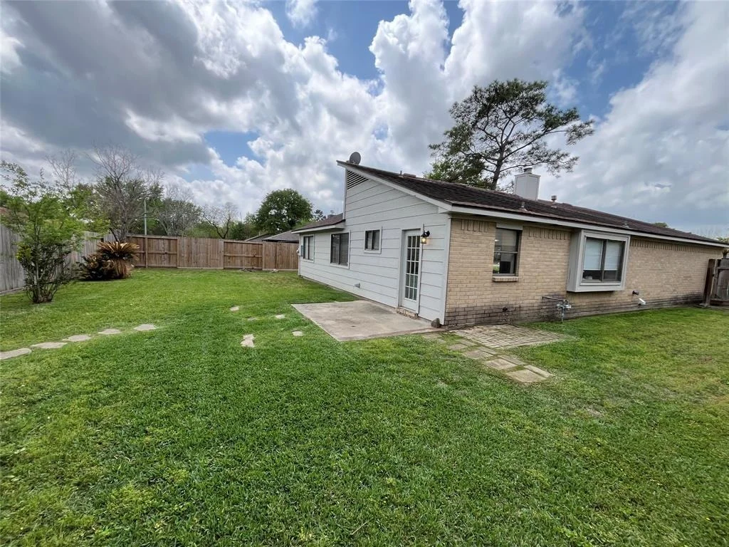 Photo of 21310 Greenham