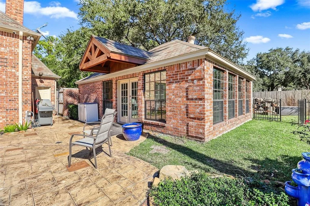 Photo of 1611 Windsor Park Drive