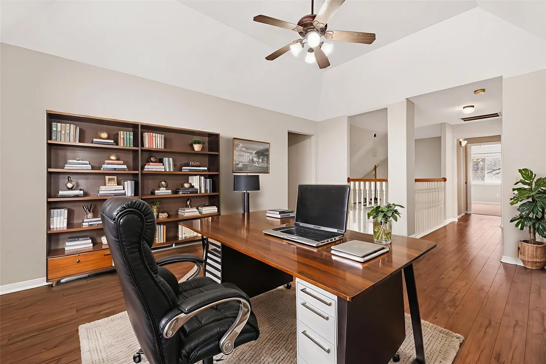 Photo of 15706 Clear Pointe Drive