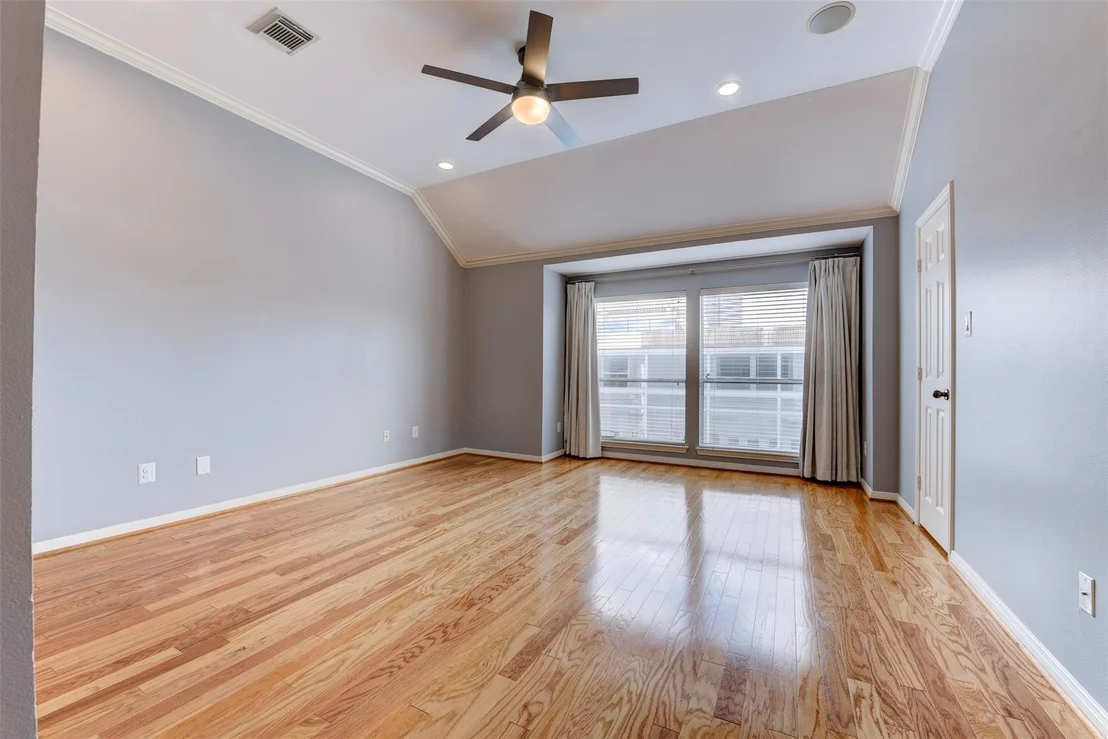 Photo of Unit D at 34 Waugh Drive