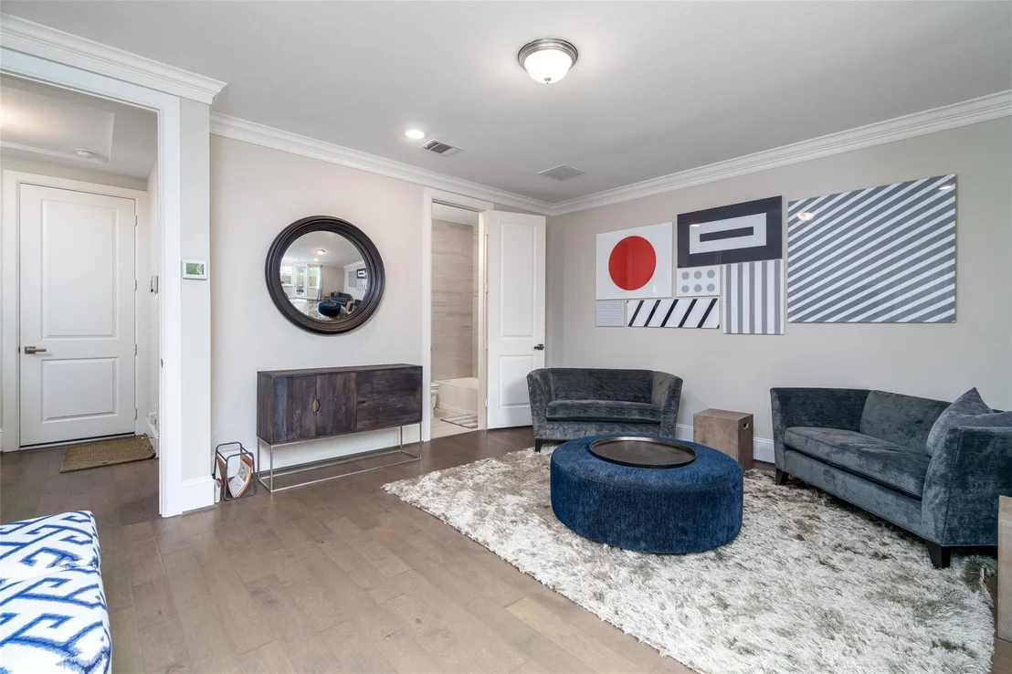 Photo of 1303 Edwinstowe Trail