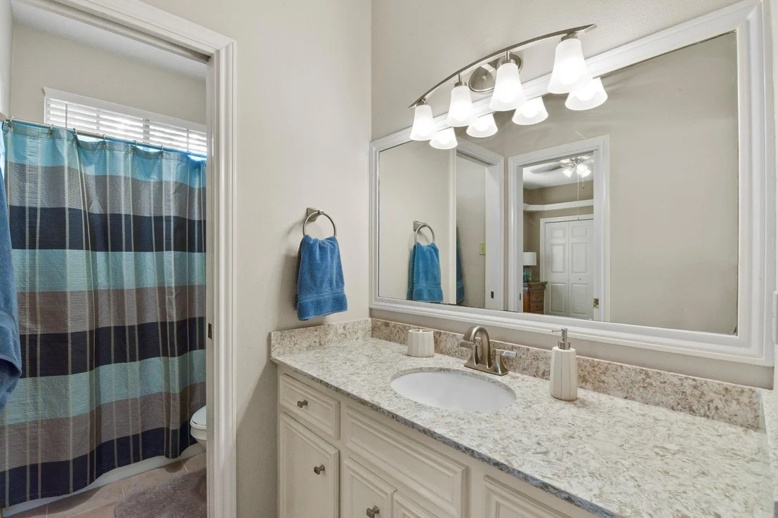 Photo of 5827 Ashmere Lane