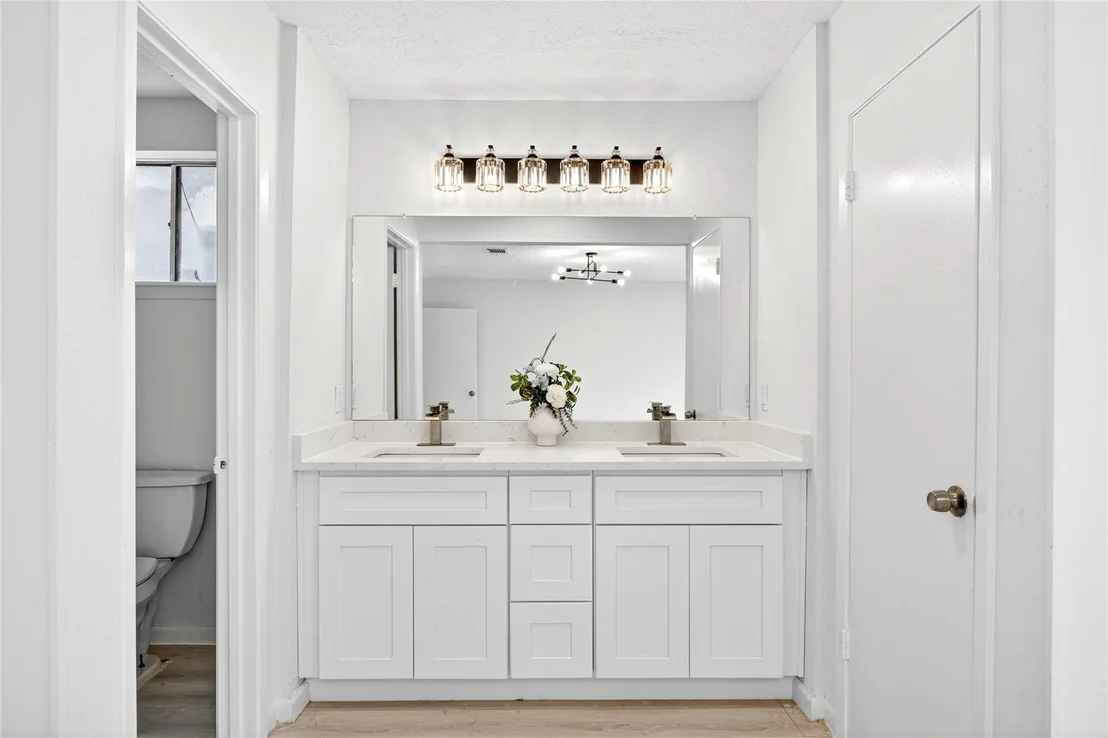 Photo of 11602 Brookledge Drive