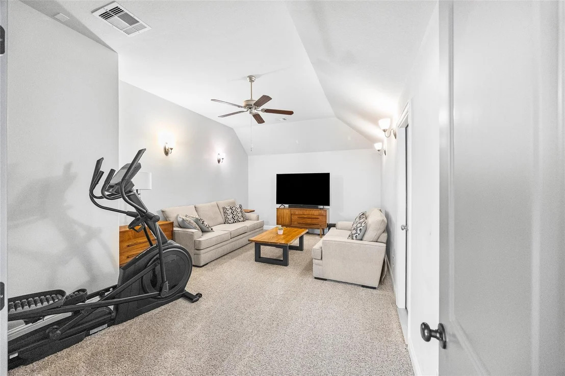 Photo of 4320 Silver Oak Place