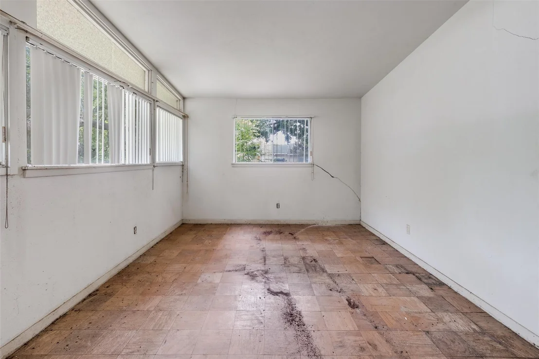 Photo of 7234 Edgemoor Drive