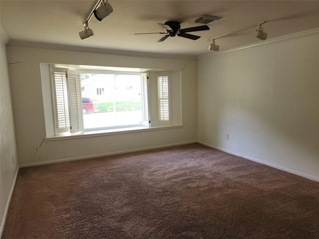 Photo of 20115 Dering Court