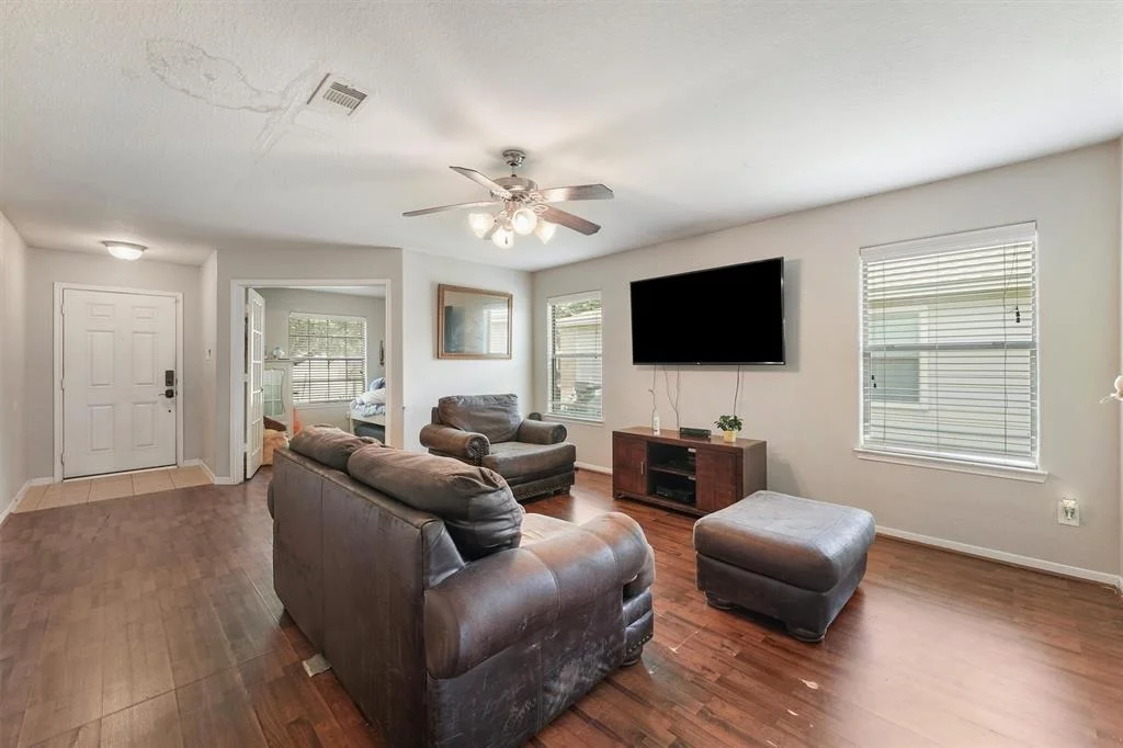 Photo of 2722 Roaring Oaks Lane