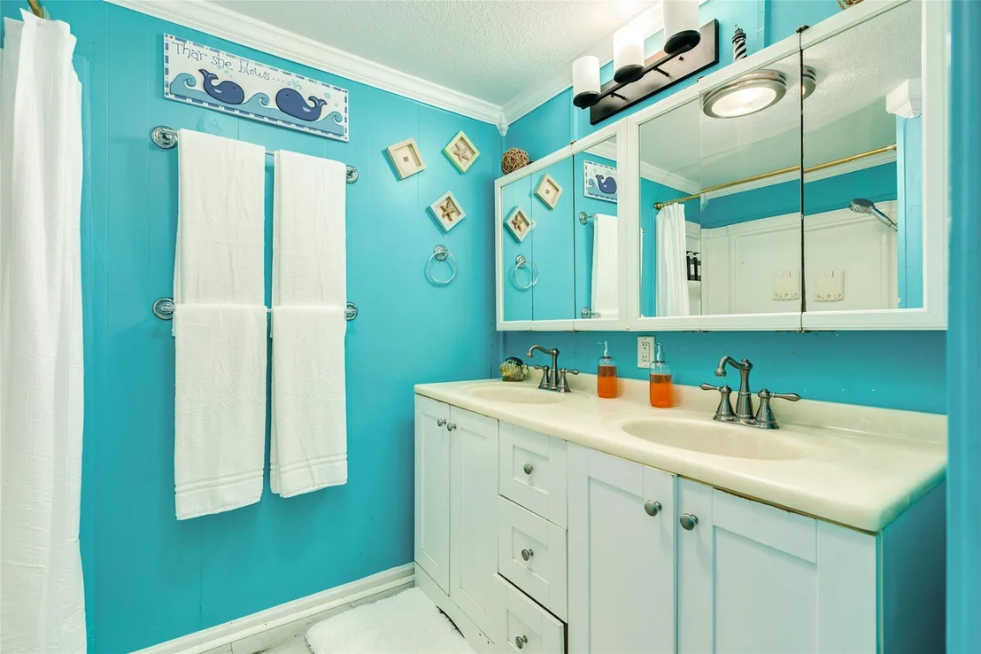 Photo of 215 Spoonbill Place