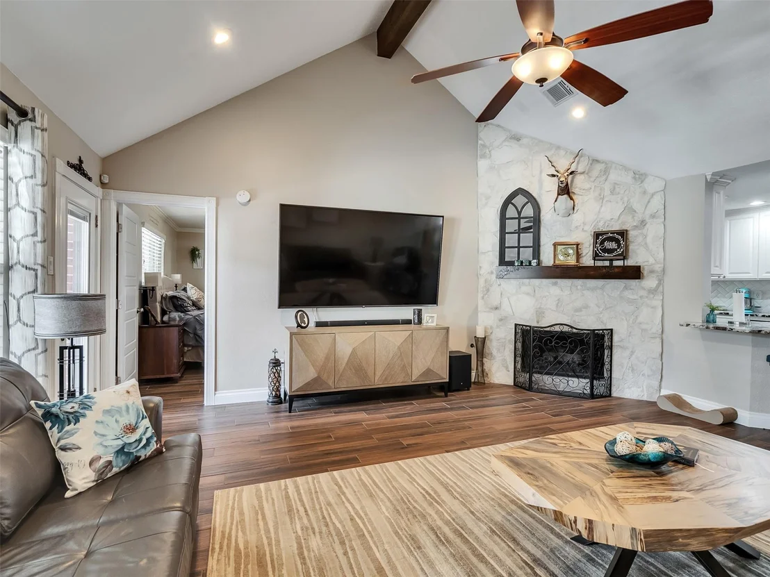 Photo of 512 Quail Circle