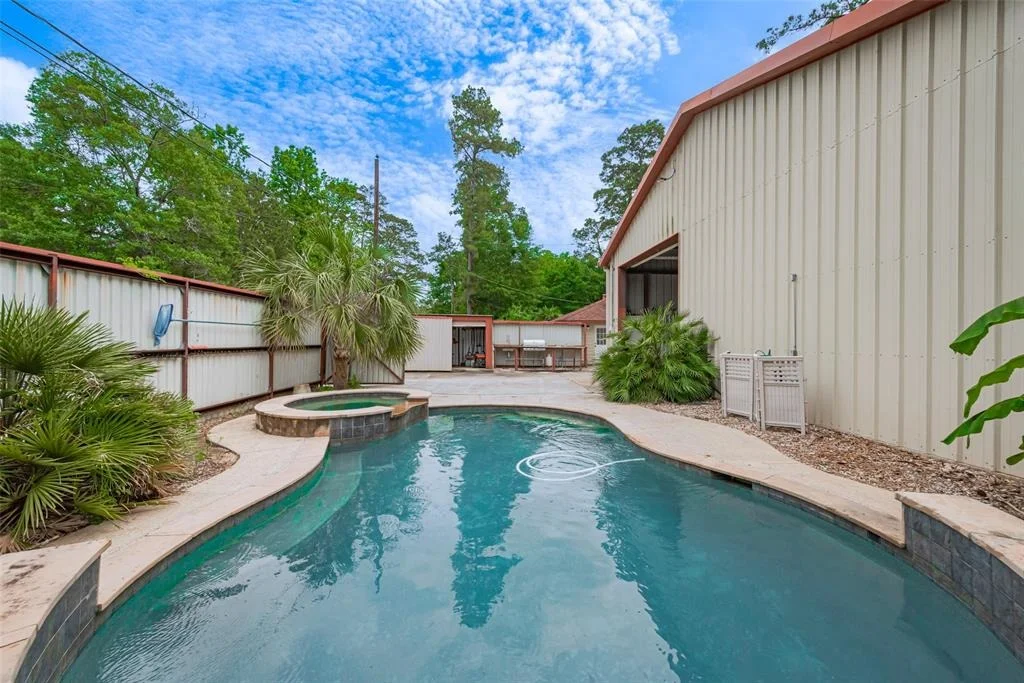 Photo of 25930 Water Ridge Drive