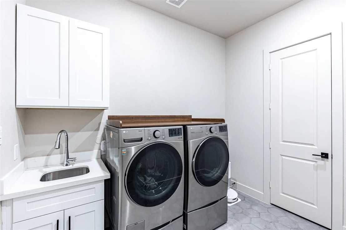 Photo of 11705 Grandview Drive