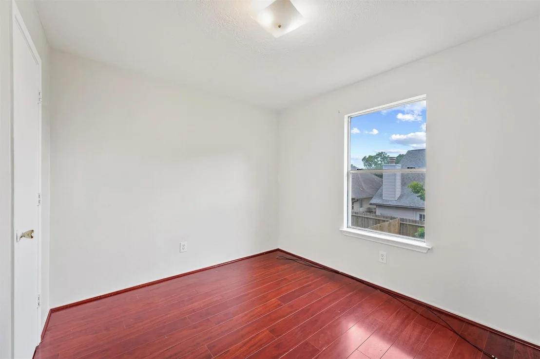 Photo of 11702 Evesborough Drive
